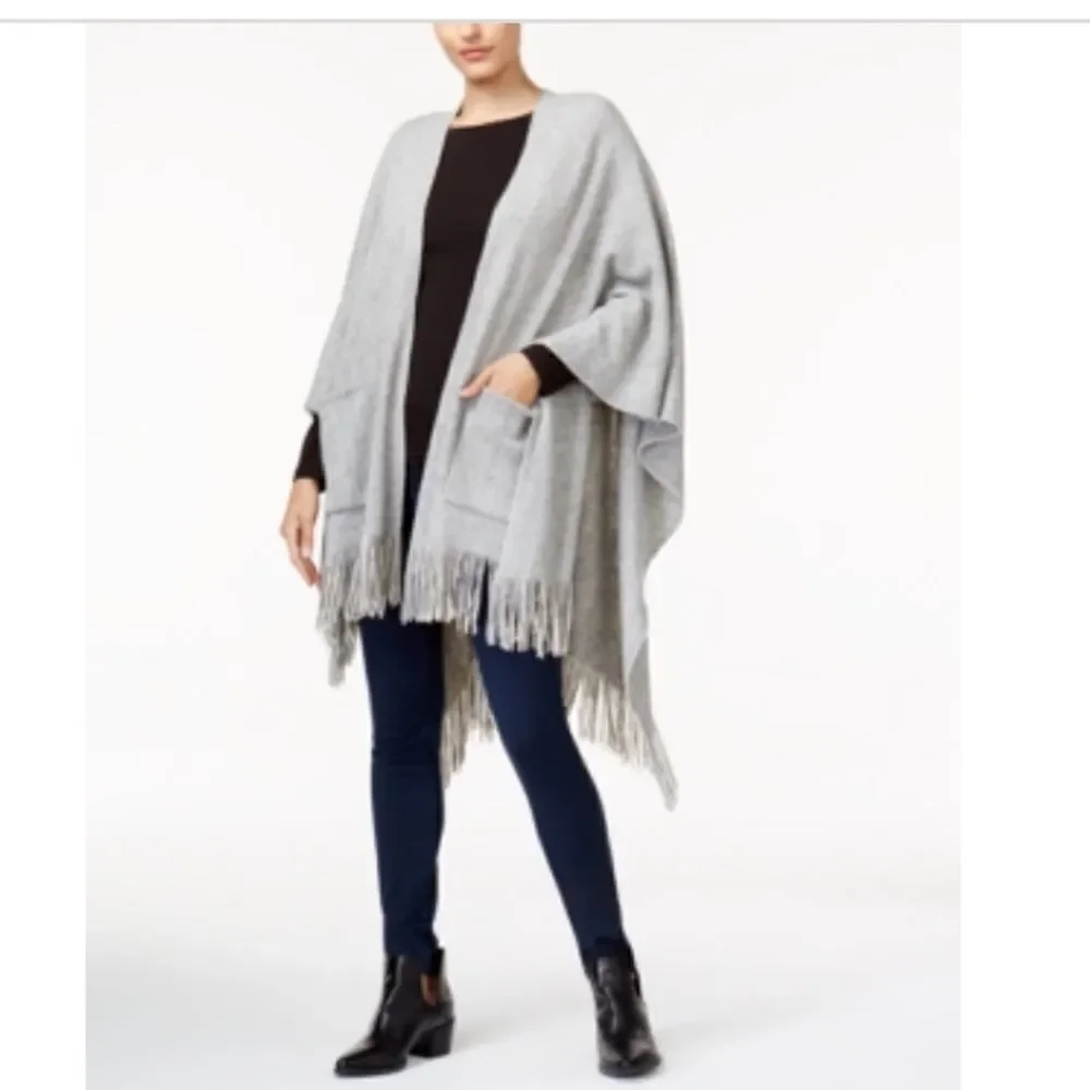 🆕 Cejon Ribbed Fringe Wrap w/Pockets OSFM